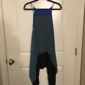 Sleeveless dress